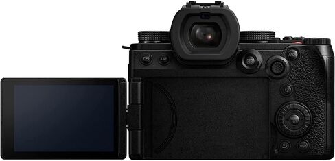 كاميرا باناسونيك DC-S5M2XKK Lumix S5IIX كاملة الإطار بدون مرآة مع عدسة 20-60 مم f/3.5-5.6 + حزمة عدسات LUMIX S 85 مم F1.8 مع حزمة حماية محسنة CPS لمدة عامين in Saudi Arabia