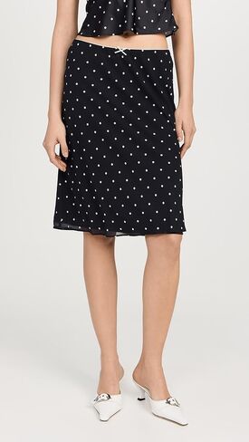 تنورة عود نسائية من NIA in Kuwait