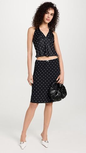 تنورة عود نسائية من NIA in Kuwait