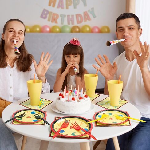 96 قطعة من أدوات مائدة الحفلات الكرتونية، مجموعة أدوات مائدة للاستعمال مرة واحدة، أطباق ورقية للعشاء، طبق الحلوى، مناديل، شوك بلاستيكية، لوازم الحفلات للأطفال، أعياد الميلاد، استحمام الطفل يخدم 24 ضيفًا in Kuwait