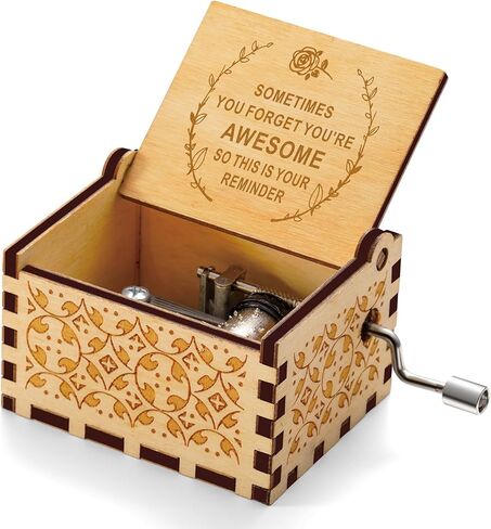 هدايا ملهمة للنساء، هدايا تقدير الصداقة في عيد الأم وعيد الميلاد والتخرج، هدية صندوق موسيقى خشبي منقوش فريد لصديقتها المفضلة in Kuwait