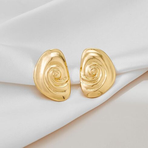 YUJIE Gold Seashell Earrings Gold Statement Earrings for Women Summer Jewelry Gifts in Kuwait