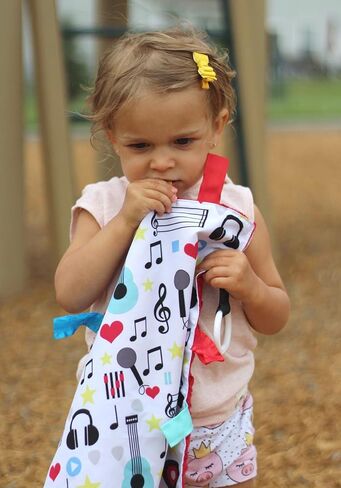 بطانية محبوبة بشريط مغلق للأمان والأمان والتسنين للأطفال، مع قماش منقط مينكي: 14 بوصة × 18 بوصة (موسيقى) in Kuwait