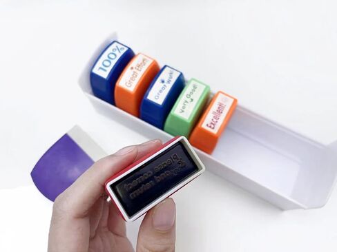 طوابع المعلم - مجموعة طوابع تحفيزية وملونة ذاتية التحبير للمشاركة في الفصل الدراسي (مجموعة مكونة من 8 قطع) in Kuwait