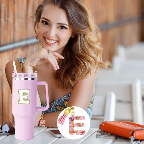 إكسسوارات قلب وردي من KOLODOGO لكأس ستانلي، قطعتان من السلسلة الأولية مع ملصق حروف، حلية حروف للنساء والفتيات in Kuwait