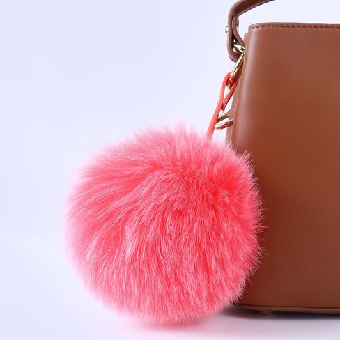 Pom Pom Keychain Fluffy Real Fox Fur Ball Keychain for Women Bag Purse car key Charms in Kuwait
