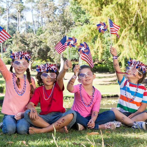 MOVINPE 150 قطعة من إكسسوارات الرابع من يوليو، هدايا الحفلات الوطنية، نظارات بهرج جارلاند مصراع، قلادات مطرزة، أعلام صفعة أساور، نفخات موسيقية، وشم، موكب هدايا (متعددة الألوان) in Kuwait