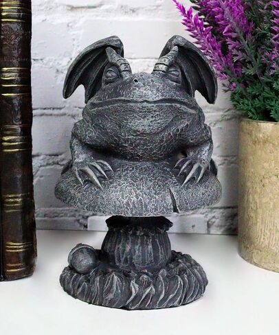 Ebros Gothic Horned Toad Frog Gargoyle مع أجنحة رابضة على Toadstool تمثال فطر ديكور خيالي أسطوري لتمثال Gargoyles بطول 5 بوصات لمحبي قلاع عصر النهضة والكاتدرائيات في العصور الوسطى in Saudi Arabia