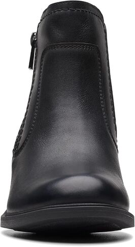 Clarks Womens Neva Zip Waterproof in Saudi Arabia