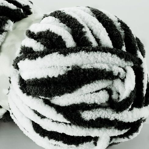 HOMBYS Bulky Fulffy Chunky Chenille Yarn for Hand Knitting,Soft Lightweight Large Thick Jumbo Yarn for Chunky Blanket,8 Pack,White & Khaki(253.6 yds,64 oz) in Saudi Arabia