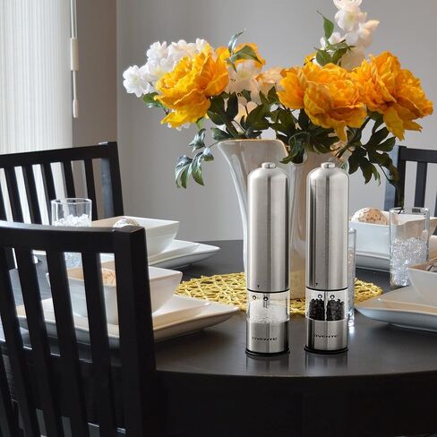 مطحنة ملح البحر والفلفل 2 في 1 من OVENTE مع شفرة سيراميك، تشغيل تلقائي بيد واحدة ومطحنة ملح وفلفل تعمل بالبطارية، سهلة الطحن وخشونة قابلة للتعديل، فضي SPD121S in Kuwait