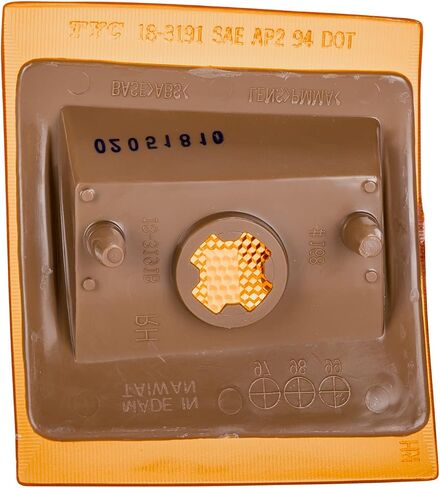 TYC 18-3192-01 Chevrolet Driver Side Replacement Side Marker Lamp in Saudi Arabia