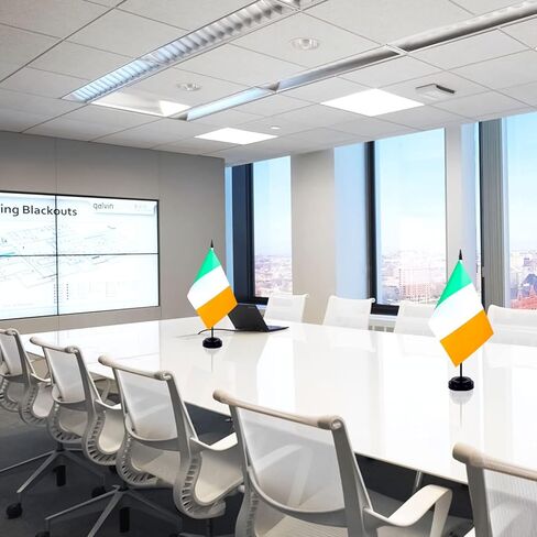 أيرلندا الأيرلندية العلم الأيرلندي الجدول العلم الصغيرة أيرلندا مكتب أعلام مكتب مع قاعدة الوقوف، سانت. ديكورات المكاتب المنزلية ومناسبات مهرجان عيد القديس باتريك (عبوة من قطعتين) in Kuwait