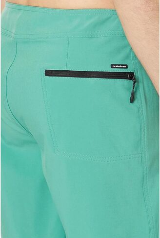 Quiksilver Men's Standard Surfsilk Kaimana 20 Boardshort Swim Trunk in Saudi Arabia