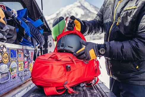 Gregory Mountain Products Targhee 26 Alpine Skiing Backpack in Kuwait