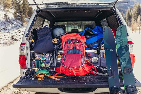 Gregory Mountain Products Targhee 26 Alpine Skiing Backpack in Kuwait