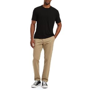 بنطال تشينو جيف عادي الارتفاع للرجال من Mavi in Kuwait