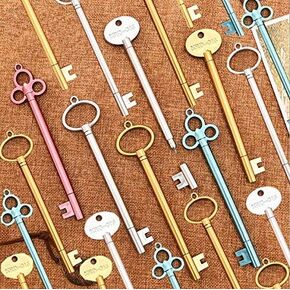 30 Pieces Novelty Key Style 0.5 mm Gel Ink Pen, Magnolora Creative Office Stationary School Supplies Fine Point Ballpoint Black Ink Gel Pen, Random Color