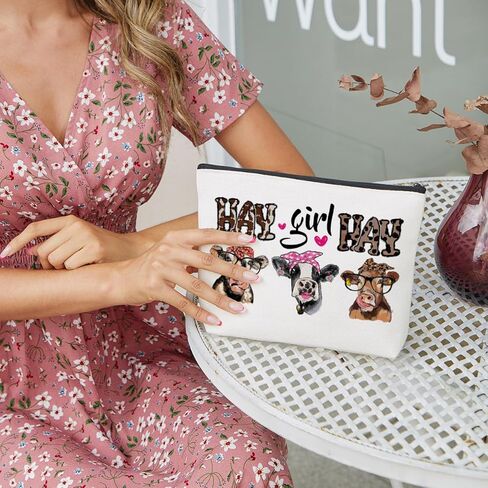 حقيبة مكياج غربية بقرة مطبوعة، هدايا بقرة، إكسسوارات غربية للنساء، أعياد ميلاد، تخرج، صداقة، بقرة، أشياء غربية للإناث، العمة، ابنة، ابنة، أمي، عشاق البقر، منظم السفر in Kuwait