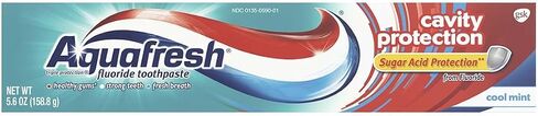 Aquafresh Cavity Protection Fluoride Toothpaste, Cool Mint, for healthy gums, strong teeth & fresh breath, 5.6 ounce (Pack of 5) in Saudi Arabia