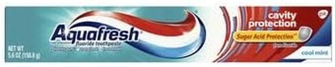 Aquafresh Cavity Protection Fluoride Toothpaste, Cool Mint, for healthy gums, strong teeth & fresh breath, 5.6 ounce (Pack of 5) in Saudi Arabia