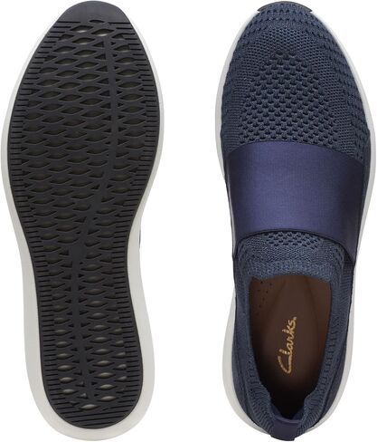 Clarks Women's Un Rio Knit Sneaker in Kuwait