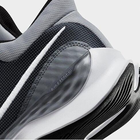 Nike mens Renew Elevate III Running in Saudi Arabia