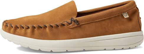 Minnetonka Men's Discover Classic Moccasin in Saudi Arabia