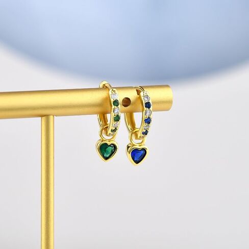 أقراط هوجي للنساء، أقراط على شكل قلب ذهبي صغير تتدلى من الزركون الأخضر المكعب، أقراط لا تسبب الحساسية، هدية بسيطة للفتيات المراهقات هدايا مجوهرات in Kuwait