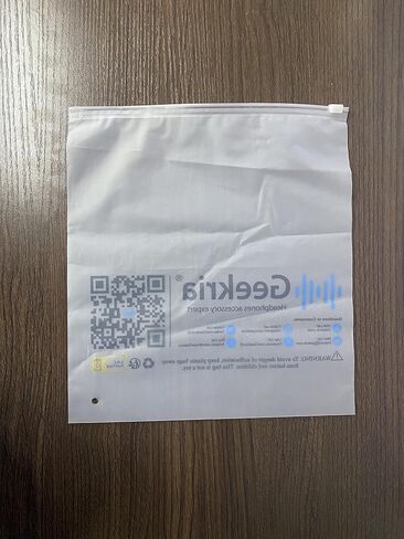حافظة سماعات الرأس Geekria Shield متوافقة مع JBL Tune 510BT، Tune 660NC، Tune 560BT، Tune 500BT، Live 460NC، Jr 310BT، حقيبة حمل بديلة ذات هيكل صلب مع تخزين الكابل (أحمر) in Kuwait
