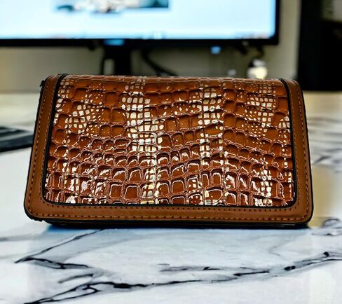 Women's Evermore Small Crossbody Bags for Women: PU Leather Stylish Shoulder Bag and Handbags - Purses for Women in Saudi Arabia