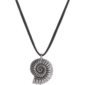 Yalice Boho Shell Necklace Chain Ursula Conch Pendant Necklace Beach Leather Suede Choker Necklaces for Women and Girls