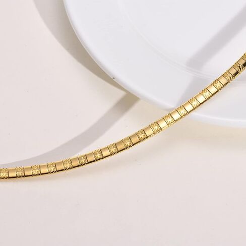 MEALGUET قلادة طوق مطلية بالذهب للنساء: الفولاذ المقاوم للصدأ بيان الموضة العنق مرونة الحد الأدنى قلادة قلادة طوق قلادة للنساء in Kuwait