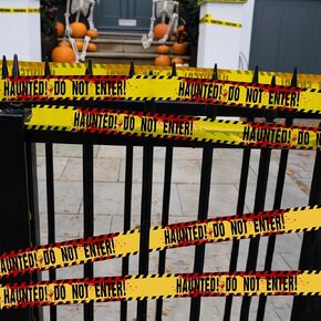 Caution Tape Halloween - Haunted! Do Not Enter Tape, Halloween Fright Tape Blood Handprint I 3 Inch x 82 Ft I PE Tape Roll for Safety Warning, Scary Halloween Party Decorations Outdoor, Haunted House