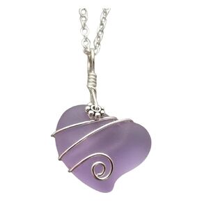 Yinahawaii Handmade Sea Glass Necklace, Hawaiian Jewelry for Women, Wire Heart Necklace "Magical Color Changing" Purple Necklace, Beach Jewelry, Birthday Gift For Women (February Birthstone Jewelry)