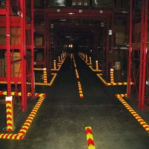 شريط عاكس مقاوم للماء، 2 × 50 قدم، شريط أمان عالي الوضوح في الهواء الطلق مع لاصق من الدرجة الصناعية، شريط عاكس عالي التحمل للسلالم، تحذير من المخاطر، مواقف السيارات، أحمر/أصفر in Kuwait