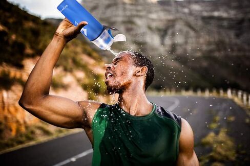 Misting Water Bottle, Spray Mist Sports Bottle for Outdoor Sport Hydration and Cooling Down, BPA-Free Misting Water Bottle with Unique Mist Lock Design (Blue-20oz) in Saudi Arabia