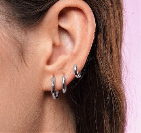 Small Hoop Earrings for Women, Lightweight 18K Gold Plated Huggie Hoop Earrings Dainty Hypoallergenic Earring Set Cute Earrings Pack for Women Girls Trendy Jewelry Gifts in Saudi Arabia