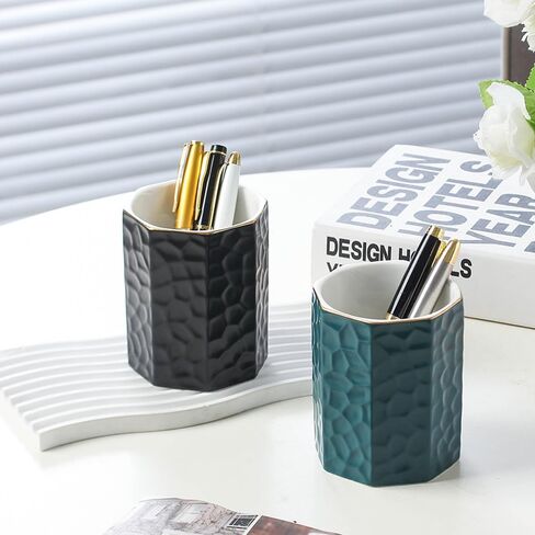 حامل أقلام سيراميك للمكتب لطيف على شكل مثمن حامل أقلام رصاص كوب وعاء مكتب منظم لديكور المكتب حامل فرشاة ماكياج (وردي) in Kuwait
