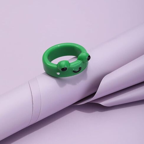 4 Pcs Frog Rings Evil Eye Ring Y2k Acrylic Resin Colorful Animal Finger Ring for Teen Cute Chunky Plastic Vintage Trendy Friendship Dainty Cool Knuckle Set Jewelry for Women Girls in Saudi Arabia
