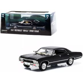 1967 Chevrolet Impala Sport Sedan Tuxedo Black 1/43 Diecast Model Car by Greenlight