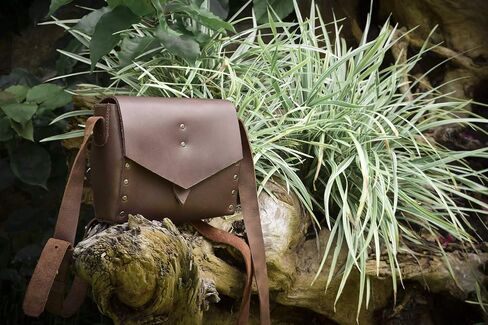 Hide & Drink, Leather Diamond Shoulder Bag/Purse/Travel/Case/Accessories/Stylish, Handmade :: Bourbon Brown in Saudi Arabia
