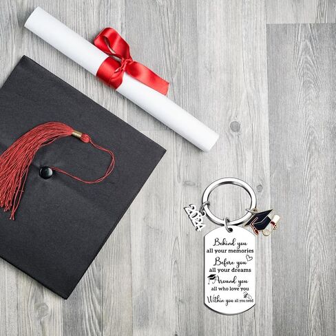 فئة 2024 سلسلة مفاتيح التخرج لكبار السن الطلاب الماجستير الممرضات طلاب الكلية هدايا التخرج للطلاب العالي in Kuwait