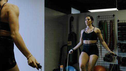 جل تخفيف الآلام من كول بريز - جل موضعي لتخفيف الآلام لآلام العضلات وآلام المفاصل والأوجاع، أنبوب 118 مل in Saudi Arabia