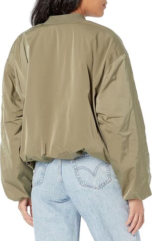 Women's Vida Jacket in Kuwait