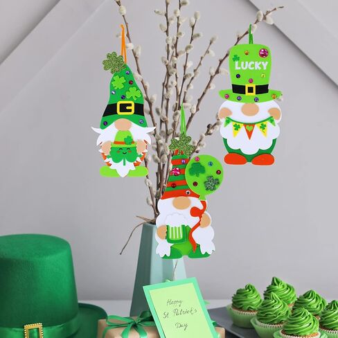 Winlyn 24 مجموعة من زخارف عيد القديس باتريك جنوم شامروك الحلي DIY St. Pat's Craft Kits متنوعة محظوظ أربع أوراق البرسيم الأيرلندية شامروك ملصقات رغوة للأطفال الفصول الدراسية النشاط المنزلي مشروع فني in Saudi Arabia