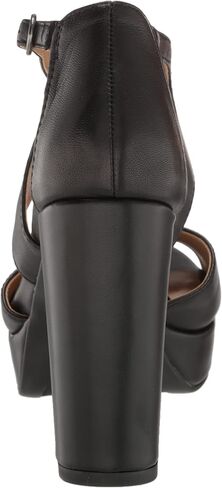 صندل نسائي بكعب عالٍ بأشرطة للكاحل من Naturalizer in Kuwait