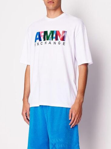 تيشيرت رجالي من A｜X ARMANI EXCHANGE مصنوع من القطن ذو تصميم مريح وشعار ملون in Saudi Arabia