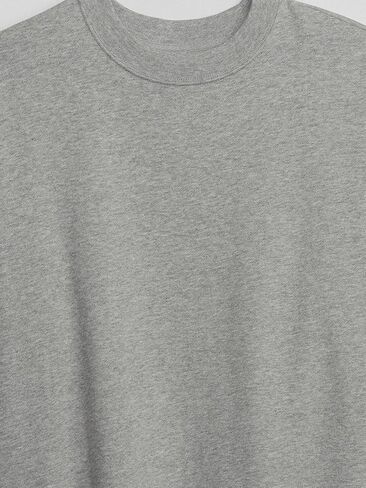 GAP Women's Relaxed Fit Fleece Crew in Saudi Arabia