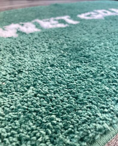 سجادة العشب الرطب - سجادة Hypebeast معنقدة - مصنوعة يدويًا ومميزة - 32 * 20 بوصة (80 * 50 سم) - ديكور غرفة Hypebeast - سجادة بيضاء أوف وايت - سجادة بابي جمالية - سجادة Luxape in Kuwait